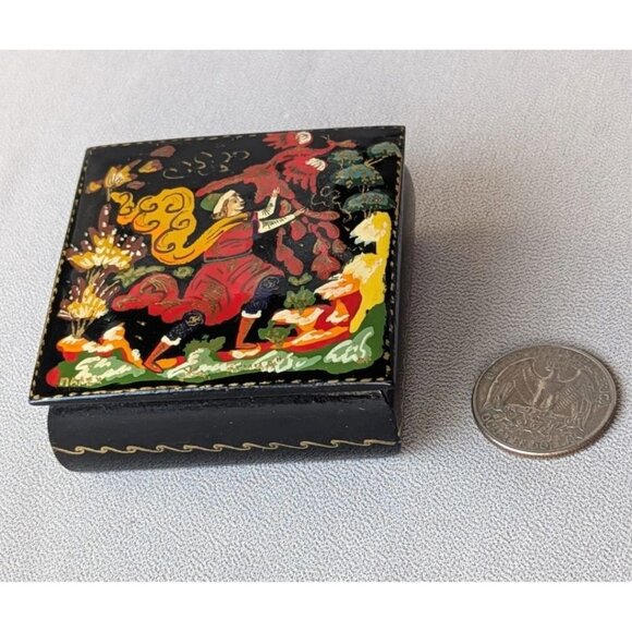 Vintage Palekh Hand Painted Lacquer Small Jewelry Trinket Box 'Firebird' Signed - Picture 1 of 7